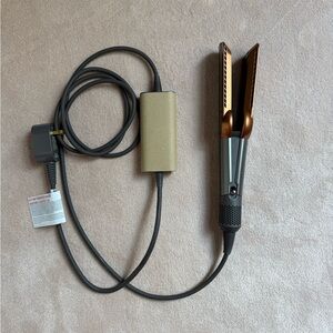 Needs Repair Dyson Airstraight Gold and Black Hair Styler